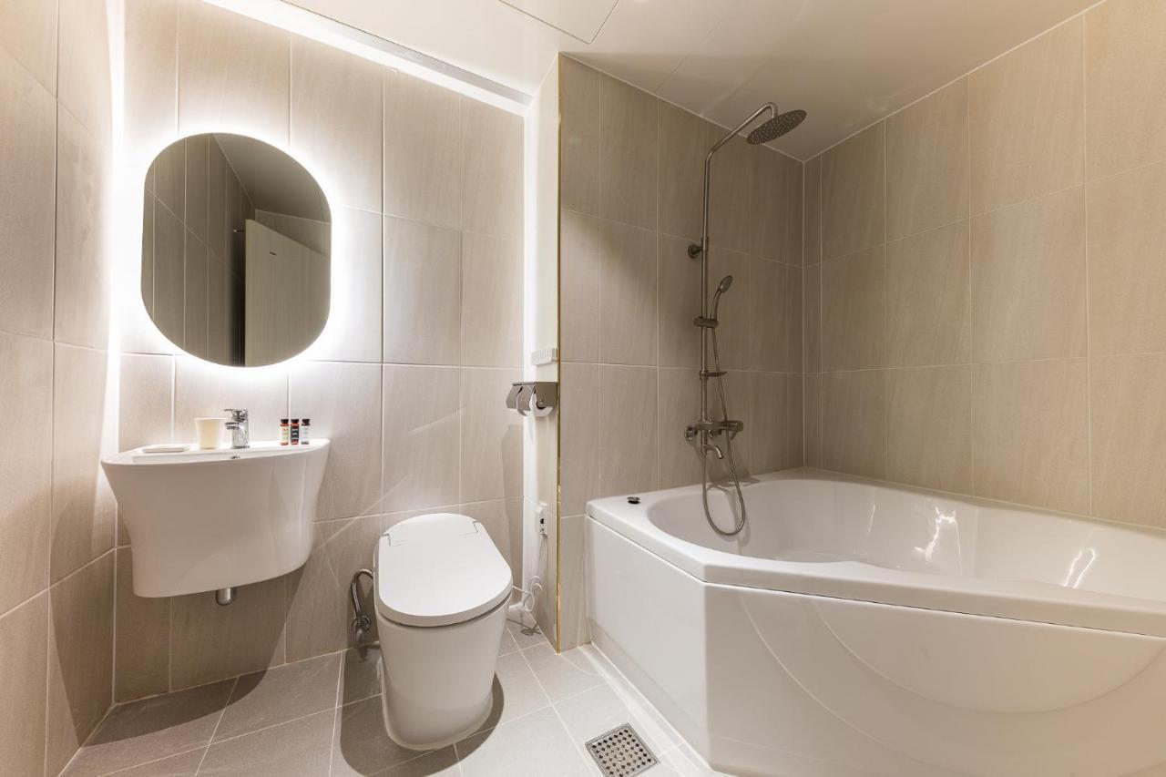 Hotel Lium Cheonan Buitenkant foto